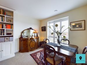 Dining Area- click for photo gallery